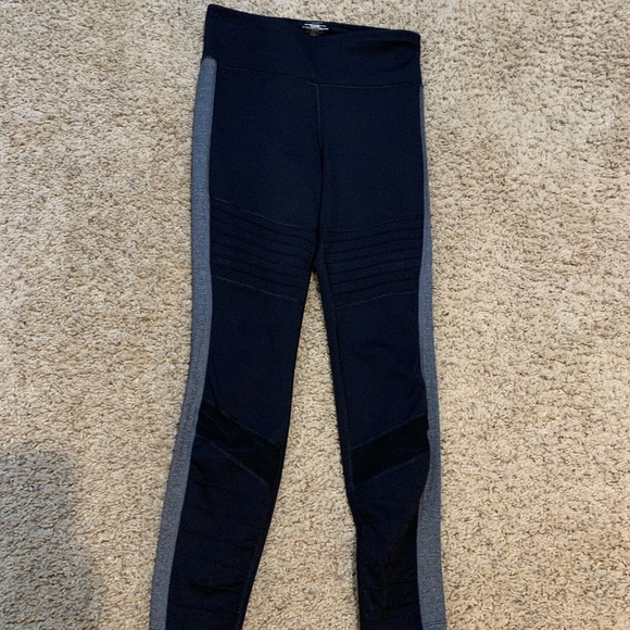 Avia M (8-10) Black and Gray leggings Women's - Picture 1 of 9